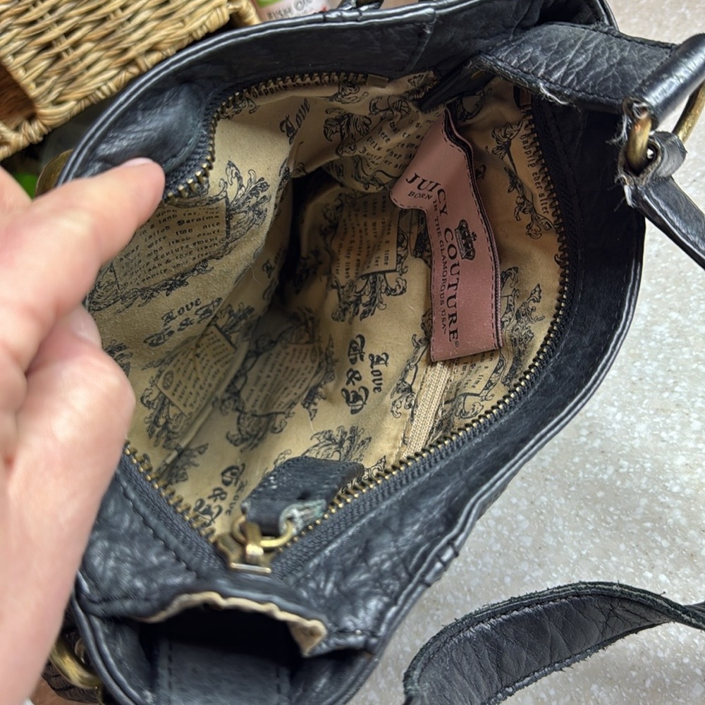 Juicy Couture 2000’s Black Leather & Chain Tassel  Purse - Picture 8 of 12